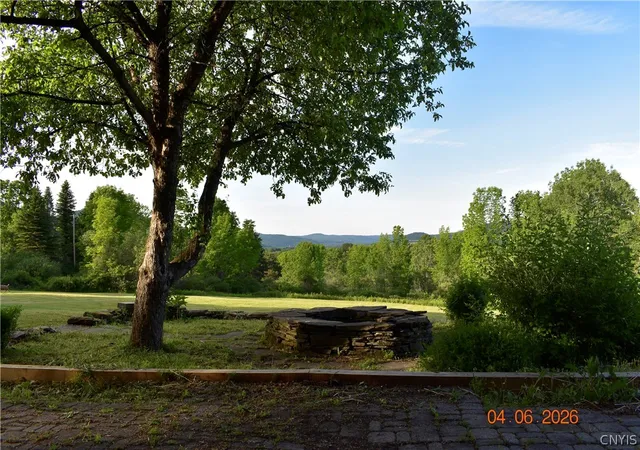 2nd image of 228 Fred Ottaway Rd, Middlefield, NY 13326 | MLS# S1692544