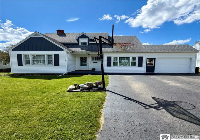 Homes for sale in Olean, NY | 613 King St, Olean, NY 14760 | MLS# R1691873