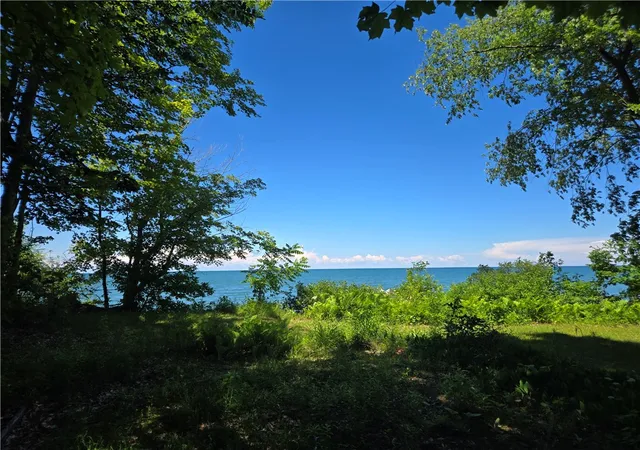 Homes for sale in Sodus, NY | 7251 Sprongs Blf Ln, Sodus, NY 14551 | MLS# R1692363