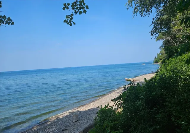 Homes for sale in Sodus, NY | 7251 Sprongs Blf Ln, Sodus, NY 14551 | MLS# R1692363