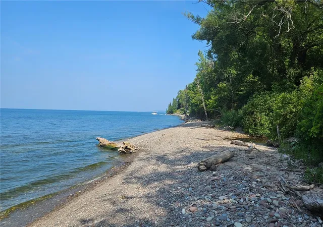 Homes for sale in Sodus, NY | 7251 Sprongs Blf Ln, Sodus, NY 14551 | MLS# R1692363