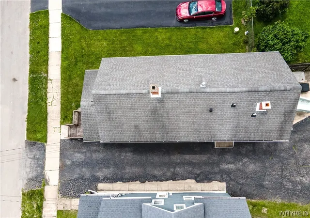 Listing Photo 5 - Condo for sale in building located at 570 Broad St, Tonawanda, NY 14150