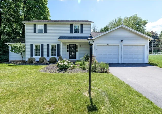 Homes for sale in Penfield, NY | 22 Snowberry Cir, Penfield, NY 14526 | MLS# R1692204