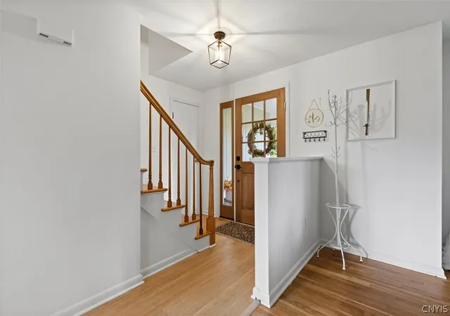 5th image of 5 Overbrook Ln, Lysander, NY 13027 | MLS# S1692427