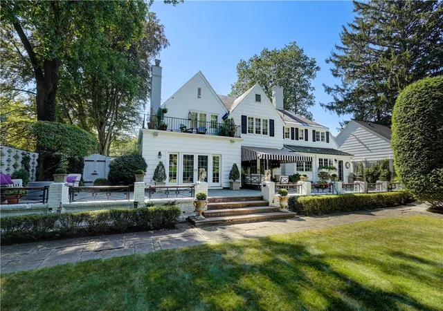 Homes for sale in Brighton, NY | 3550 Elmwood Ave, Brighton, NY 14610 | MLS# R1692043