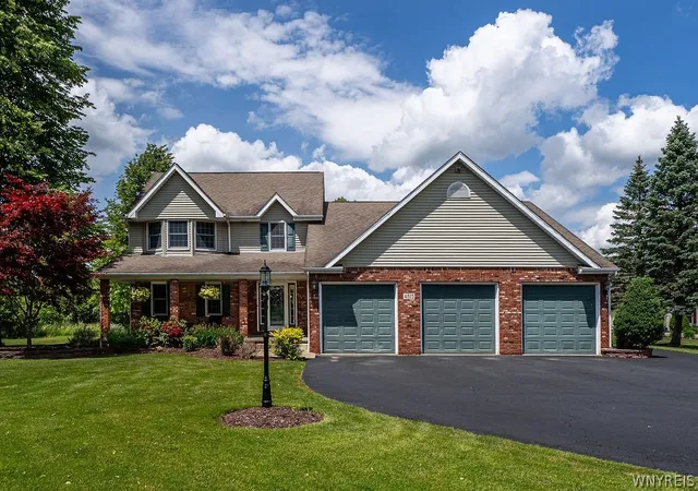 1st image of 4815 Tonawanda Creek Rd, Pendleton, NY 14120 | MLS# B1690755