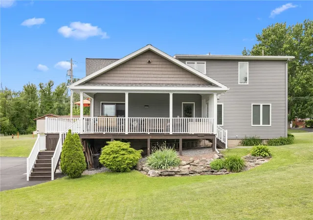 Photo 5 of Sale Pending at 3013 East Ave, Waterloo, NY 13165 | MLS# R1692617 | Listing updated on 2026-07-29