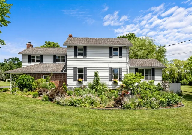 Homes for sale in Geneva City, NY | 320 Jay St, Geneva City, NY 14456 | MLS# R1692650