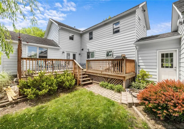 Homes for sale in Geneva City, NY | 320 Jay St, Geneva City, NY 14456 | MLS# R1692650