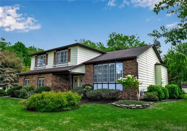 1st image of 201 Gaylord Ct, Elma, NY 14059 | MLS# B1691285