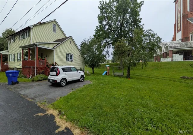 Homes for sale in West Seneca, NY | 19 School St, West Seneca, NY 14224 | MLS# B1692320