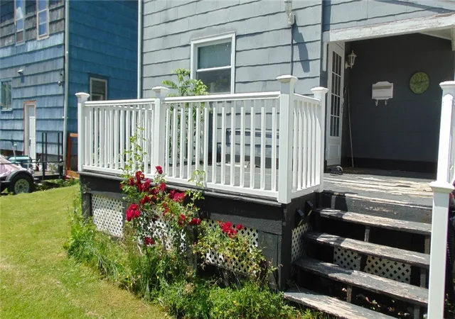 Homes for sale in Seneca Falls, NY | 34 E Bayard St, Seneca Falls, NY 13148 | MLS# R1692815