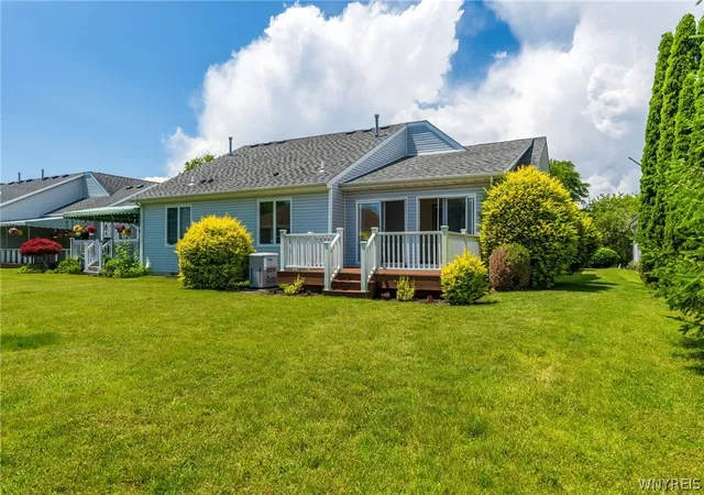 26th image of 71 Niagara Shore Dr, Tonawanda, NY 14150 | MLS# B1692820