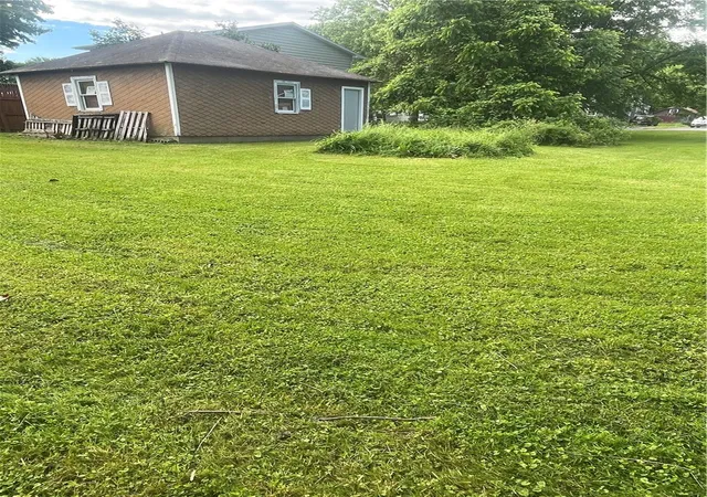 Homes for sale in Auburn, NY | 197 Perrine Ave, Auburn, NY 13021 | MLS# R1692257