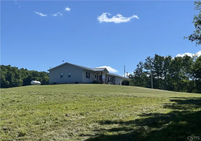 Homes for sale in Bath, NY | 7043 Hutches Rd, Bath, NY 14810 | MLS# S1692458