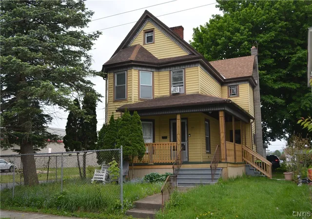 Homes for sale in Herkimer, NY | 111 N Bellinger St, Herkimer, NY 13350 | MLS# S1692660