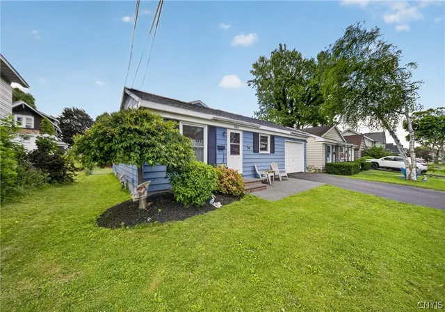 Homes for sale in De Witt, NY | 116 1/2 Schrouder St, De Witt, NY 13057 | MLS# S1692802