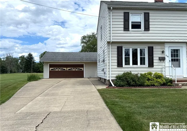 Photo 3 of Single family home for sale at 210 N 24th Street, Olean, NY 14760 | MLS# R1692865 | Listing updated on 2026-07-27