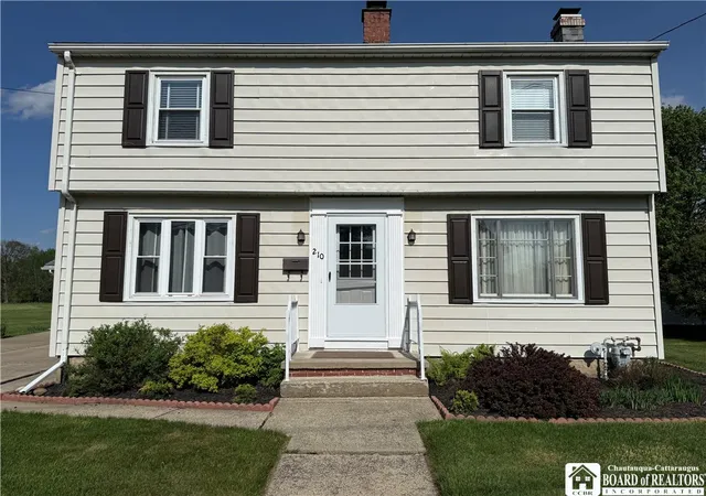 Photo 4 of Single family home for sale at 210 N 24th Street, Olean, NY 14760 | MLS# R1692865 | Listing updated on 2026-07-27