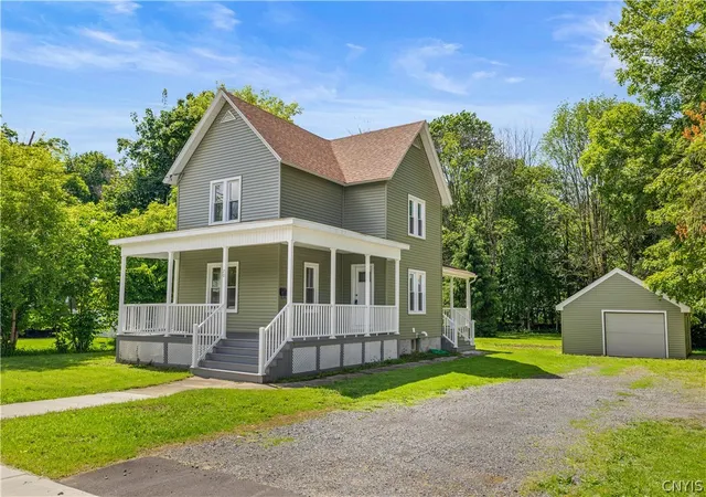 2nd image of 20 Meadow St, Clinton, NY 13323 | MLS# S1691814