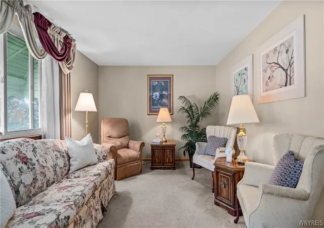 5th image of 34 Louise Dr, Buffalo, NY 14227 | MLS# B1692323