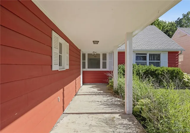 4th image of 3635 Klemer Rd, North Tonawanda, NY 14120 | MLS# B1692514