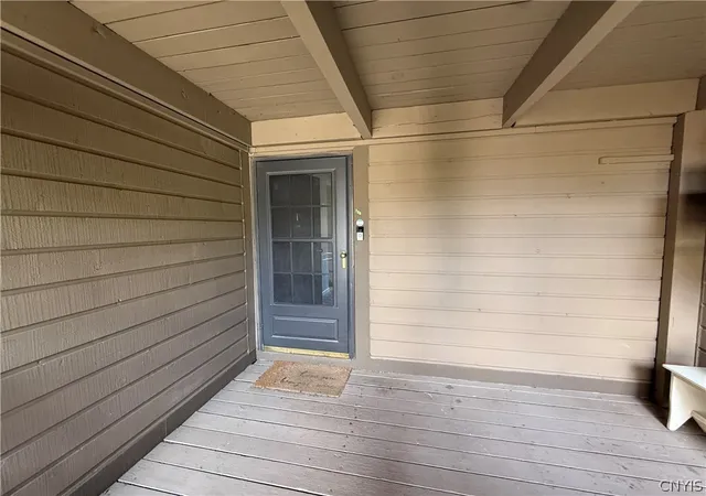 2nd image of 260 Watertree Dr, East Syracuse, NY 13057 | MLS# S1692459