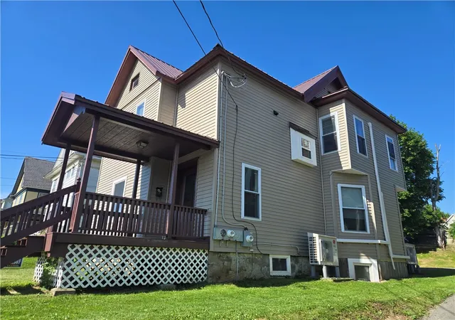 Listing Photo 5 - Condo for sale in building located at 27 N Genesee St, Geneva, NY 14456