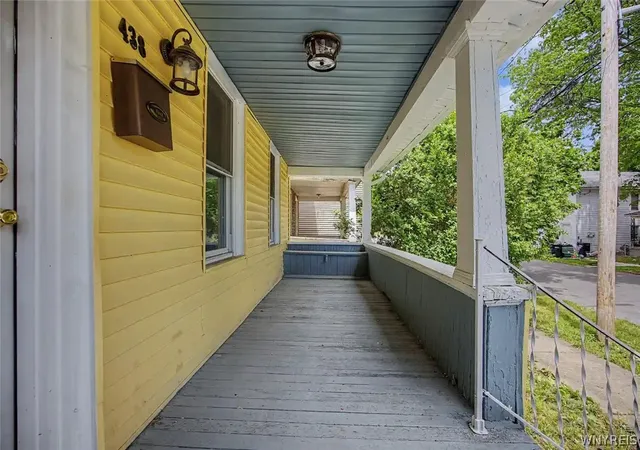 Photo 3 of Single family home for sale at 438 20th Street, Niagara Falls, NY 14303 | MLS# B1692355 | Listing updated on 2026-07-03