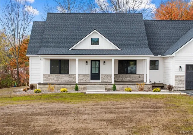 Homes for sale in Marcy, NY | 110 Stonebrooke Dr, Marcy, NY 13403 | MLS# S1692088