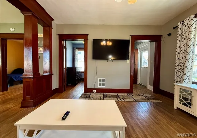 5th image of 30 Longnecker St, Buffalo, NY 14206 | MLS# B1692954