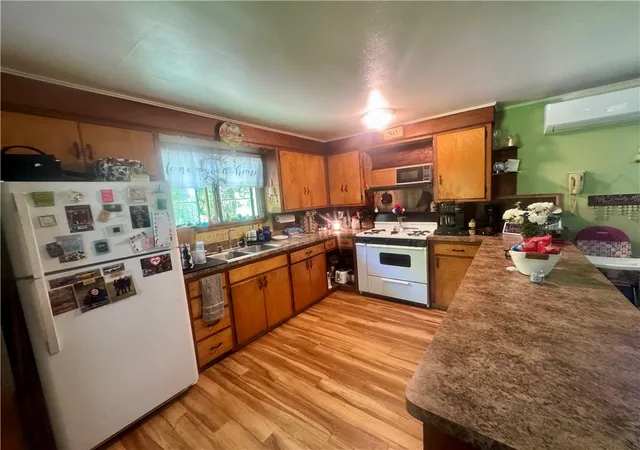 5th image of 140 Camp Hill Rd, Morris, NY 13843 | MLS# R1689581