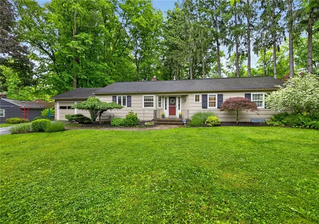 2nd image of 280 Woodland Rd, Pittsford, NY 14534 | MLS# R1690263