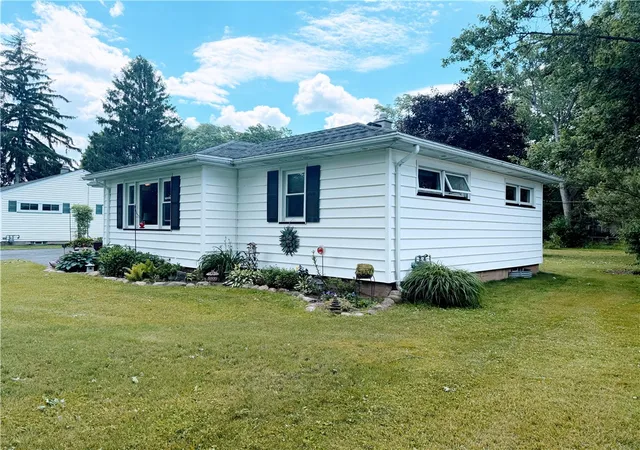2nd image of 34 Adela Cir, Chili, NY 14624 | MLS# R1692853