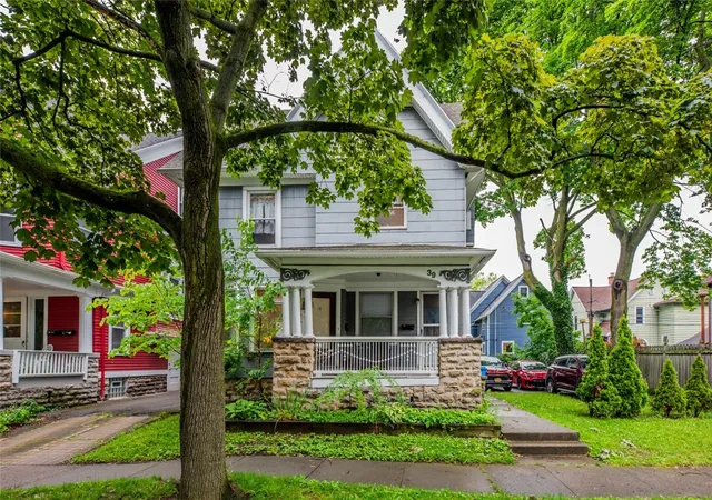 Homes for sale in Rochester, NY | 39 Oxford St, Rochester, NY 14607 | MLS# R1692903