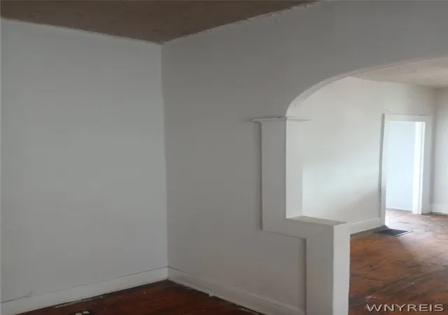 Listing Photo 5 - Condo for sale in building located at 214 Rhode Island St, Buffalo, NY 14213