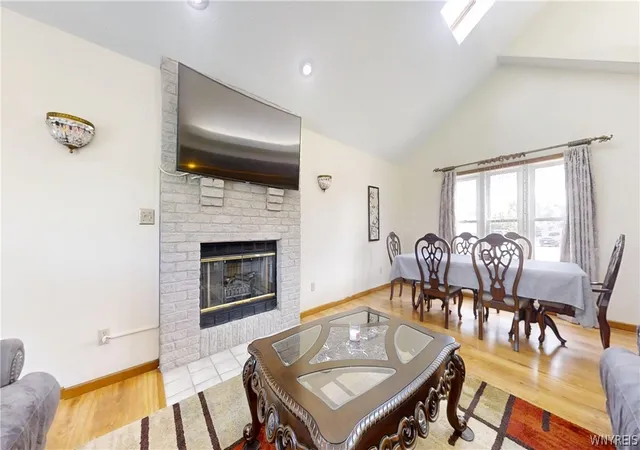 5th image of 6983 Samantha Ct, Wheatfield, NY 14304 | MLS# B1693060