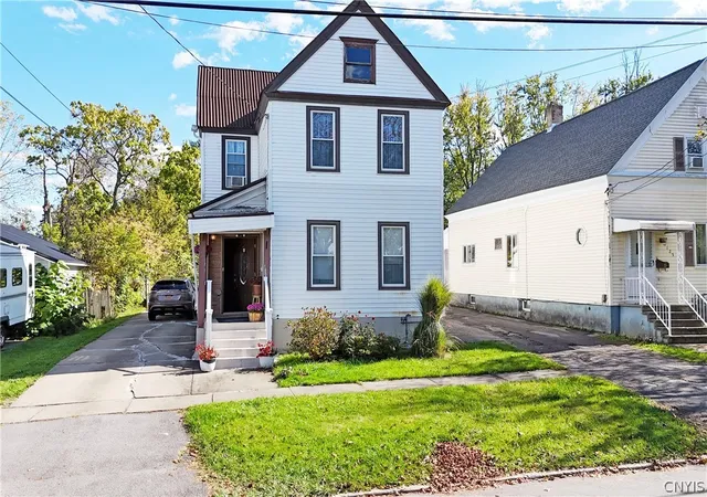 Homes for sale in Utica, NY | 1123 Leeds St, Utica, NY 13501 | MLS# S1692697