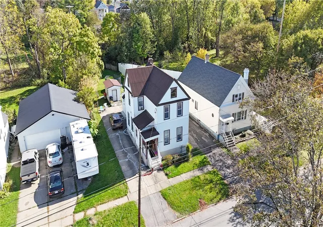 Homes for sale in Utica, NY | 1123 Leeds St, Utica, NY 13501 | MLS# S1692697