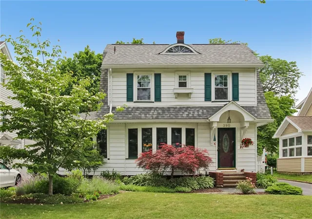 1st image of 390 Winona Blvd, Irondequoit, NY 14617 | MLS# R1681604