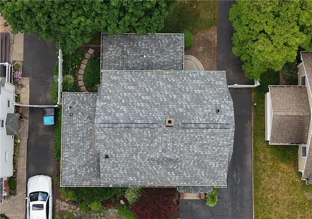 4th image of 390 Winona Blvd, Irondequoit, NY 14617 | MLS# R1681604