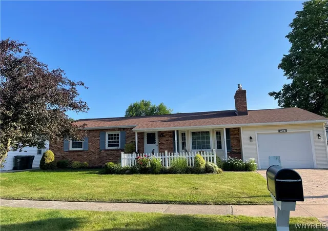 Homes for sale in North Tonawanda, NY | 498 Fairmont Ave, North Tonawanda, NY 14120 | MLS# B1693087
