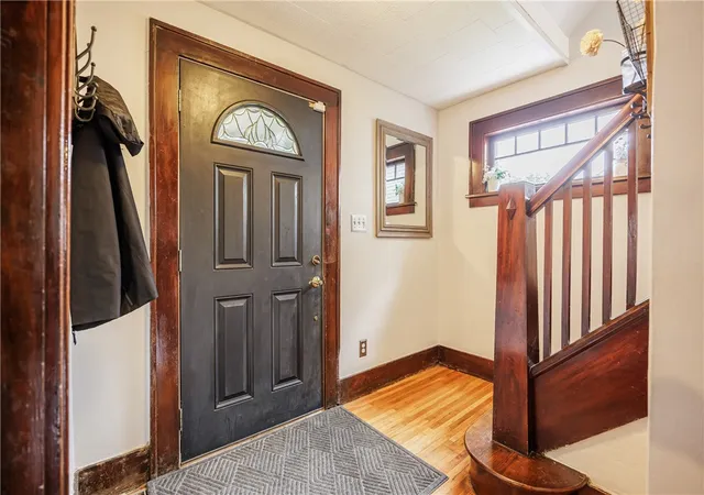 3rd image of 39 Brockley Rd, Rochester, NY 14609 | MLS# R1692674