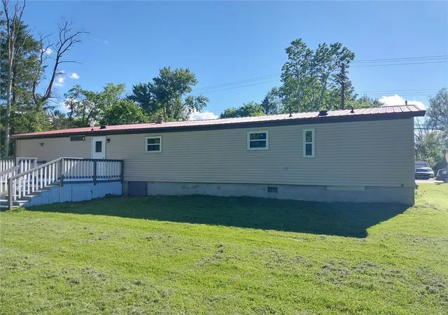 3rd image of 138 N Main St, Elbridge, NY 13080 | MLS# R1692703