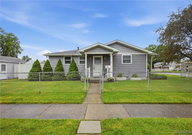 Homes for sale in Lackawanna, NY | 87 Teresa Dr, Lackawanna, NY 14218 | MLS# B1693023