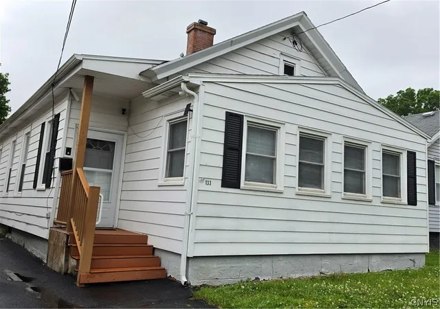 Photo 1 of Sale Pending at 133 Culbert St, Syracuse, NY 13208 | MLS# S1690708 | Listing updated on 2026-06-27