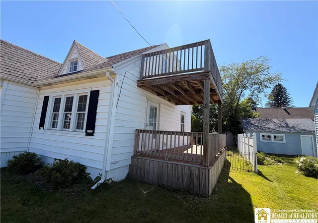 2nd image of 328 Hall Ave, Jamestown, NY 14701 | MLS# R1693127