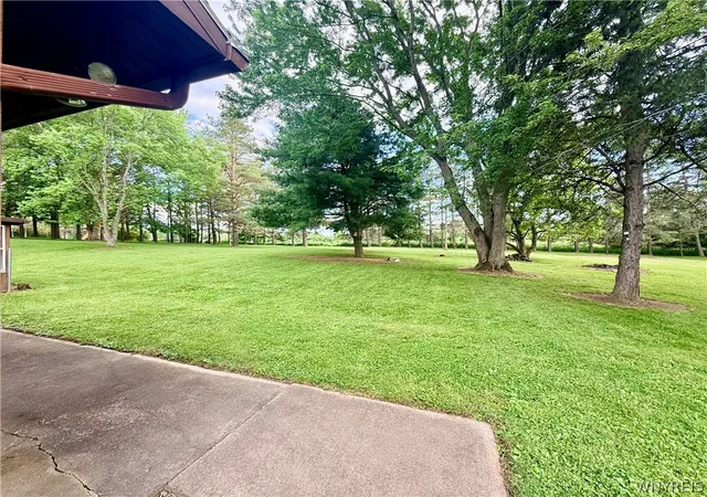 Homes for sale in Bethany, NY | 4842 Batavia Bethany Townl Rd, Bethany, NY 14020 | MLS# B1692706