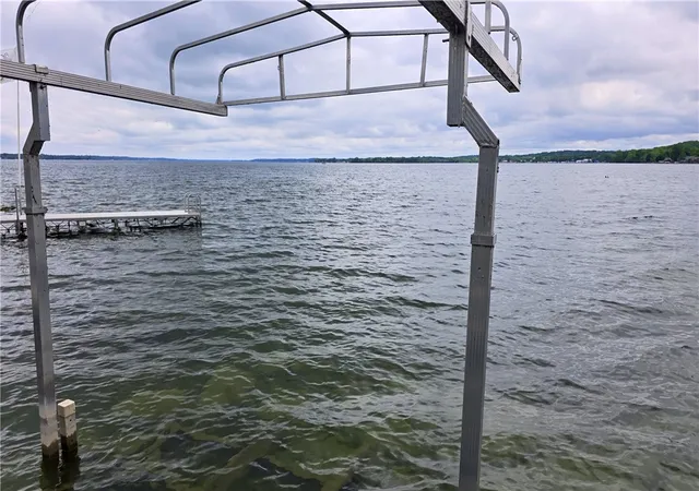 Homes for sale in Springport, NY | 809 Farleys Point Rd, Springport, NY 13160 | MLS# R1693018