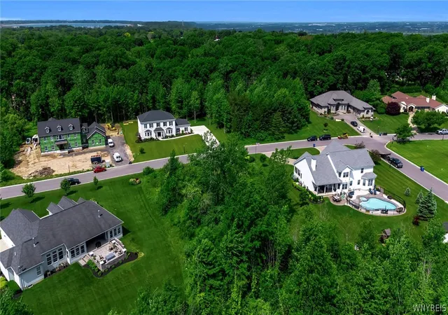 2nd image of 5127 Country Club, Lewiston, NY 14092 | MLS# B1692291